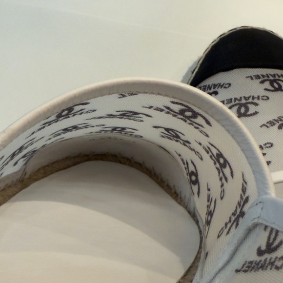 Chanel CC Espadrilles 38 - Picture 3 of 6